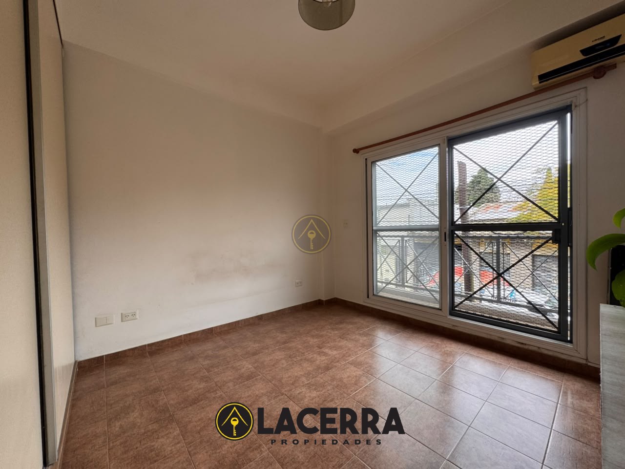 Departamento — 2 amb — Moreno al 2600