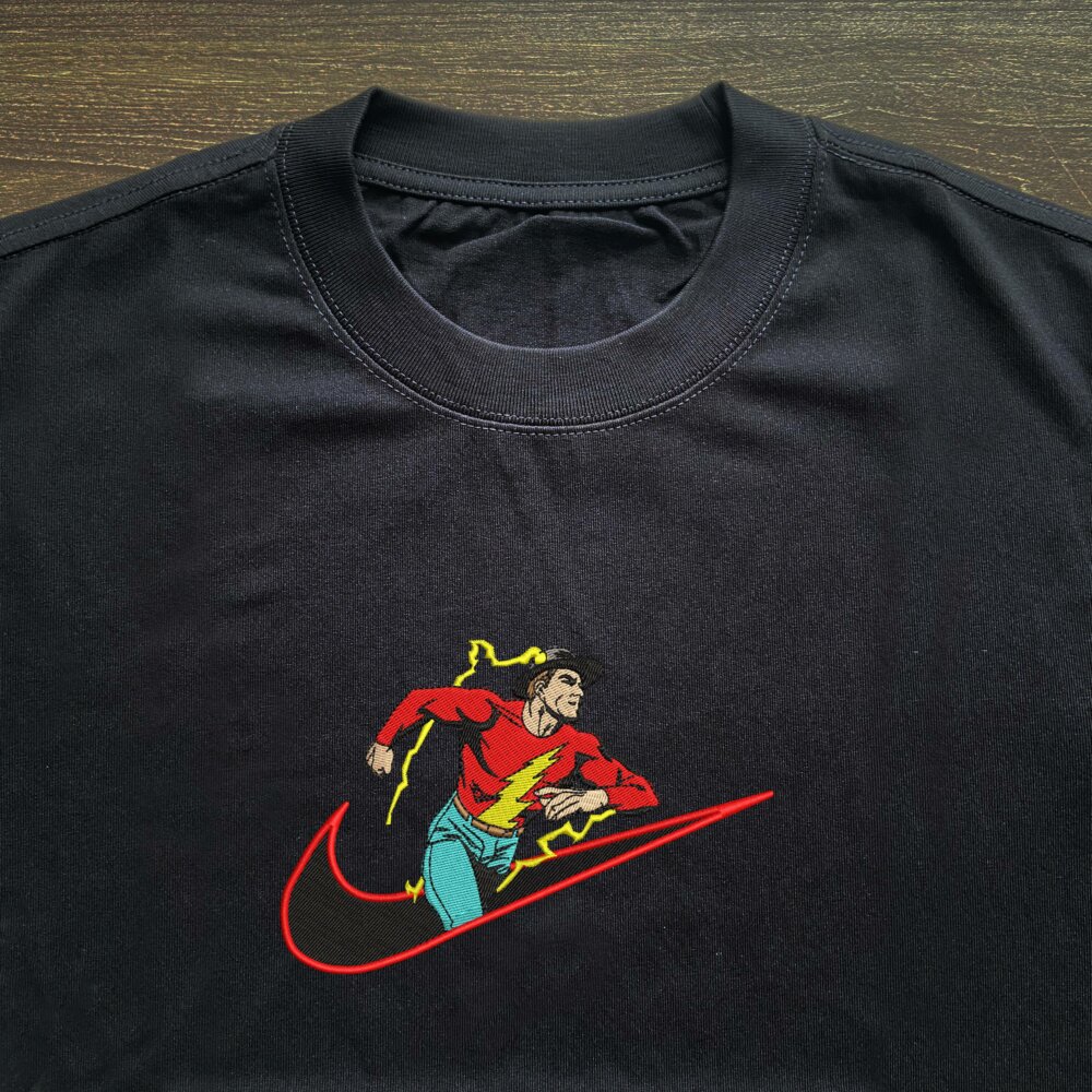 Golden Age The Flash Embroidered T shirt (3)