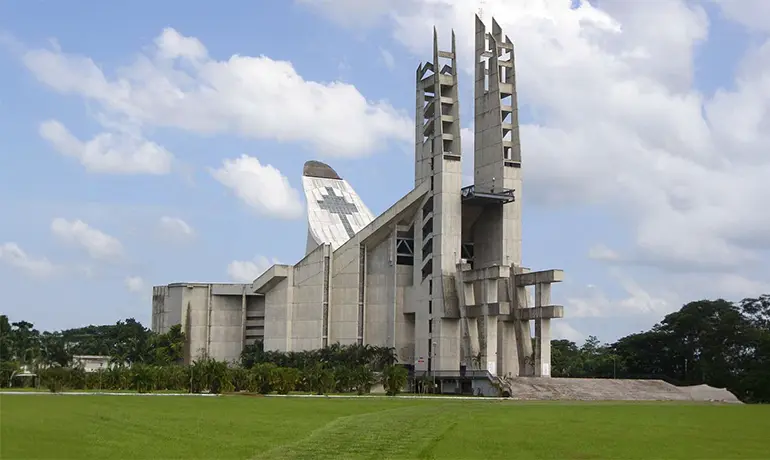 Fe y Arquitectura: Guía para visitar el Santuario Nacional de la Virgen de Coromoto