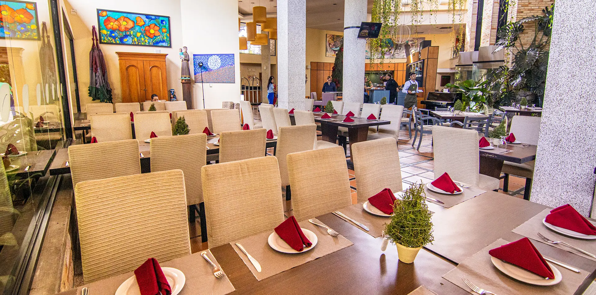 La tradición e innovación nos sostienen, nos hace integral y versátil