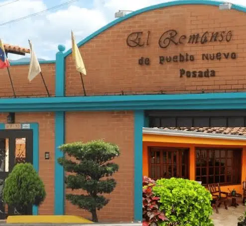 Entrada y jardín