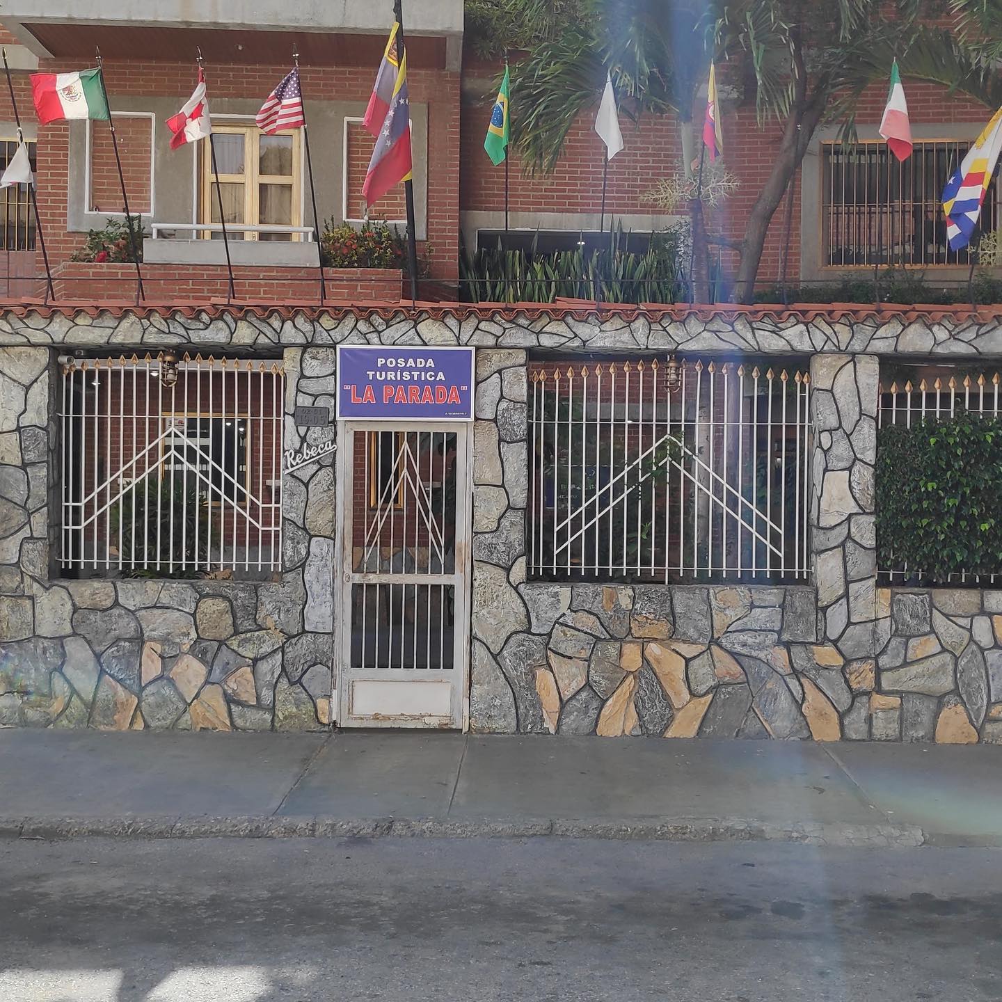 HOTEL TURÍSTICO LA PARADA