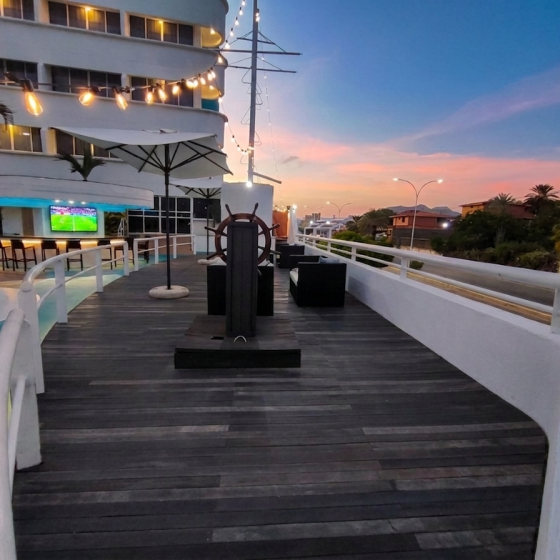 El Barco Lounge Area