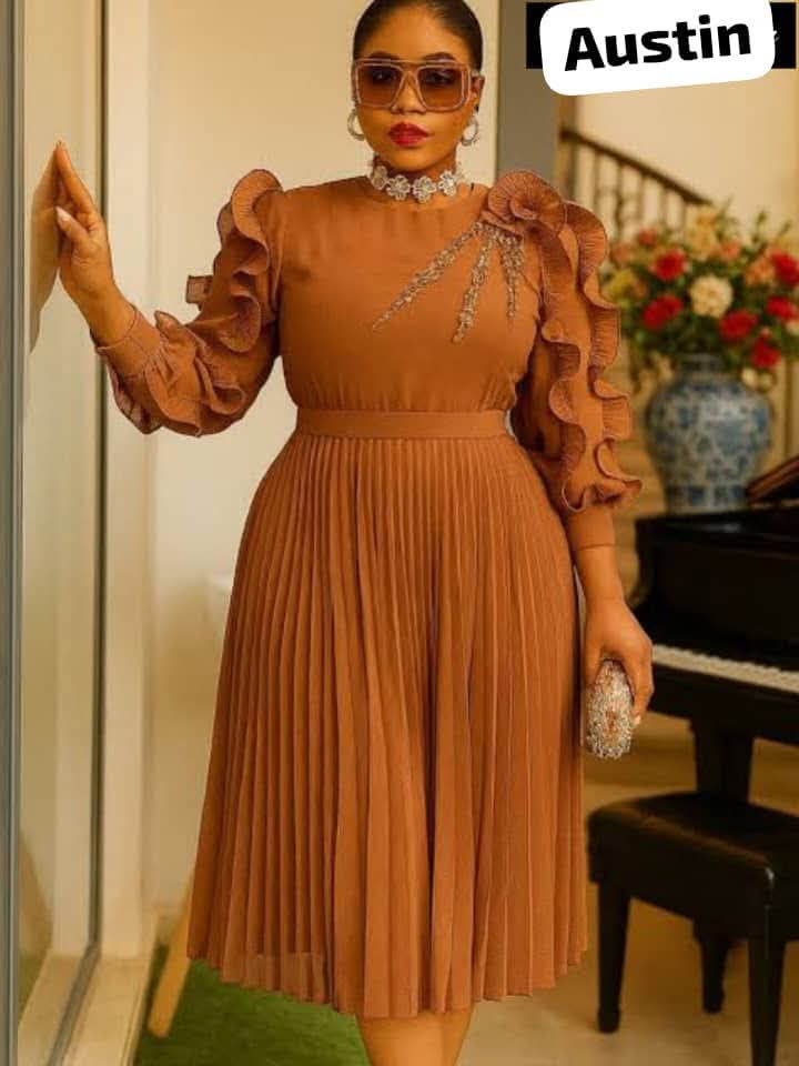 CORPORATE GOWN