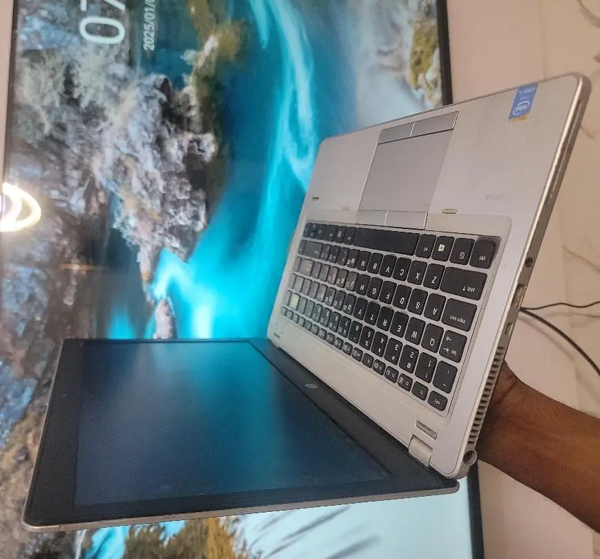 LAPTOP