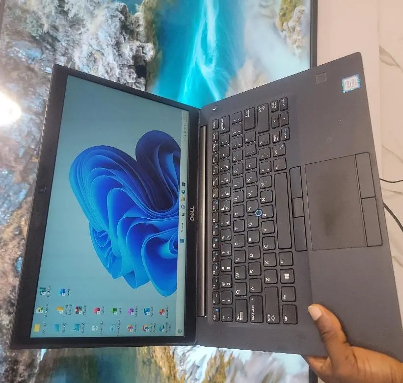 LAPTOP