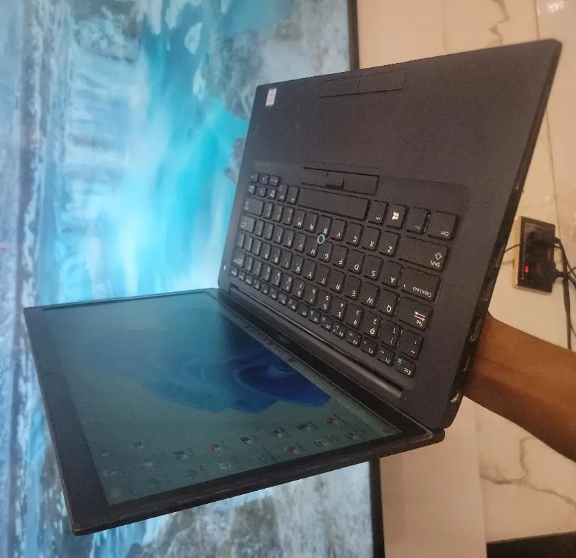 LAPTOP