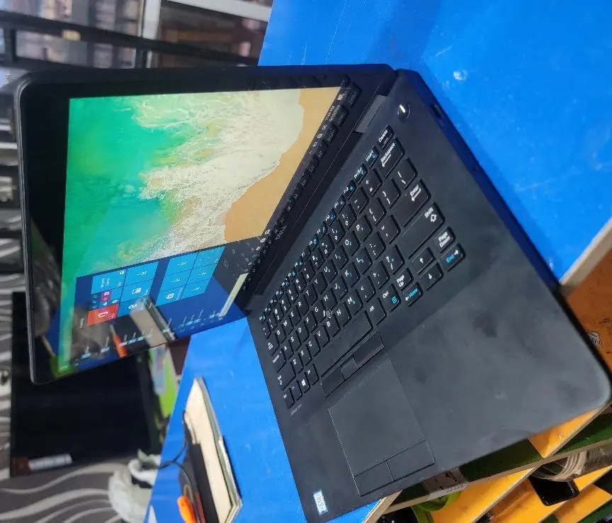 LAPTOP