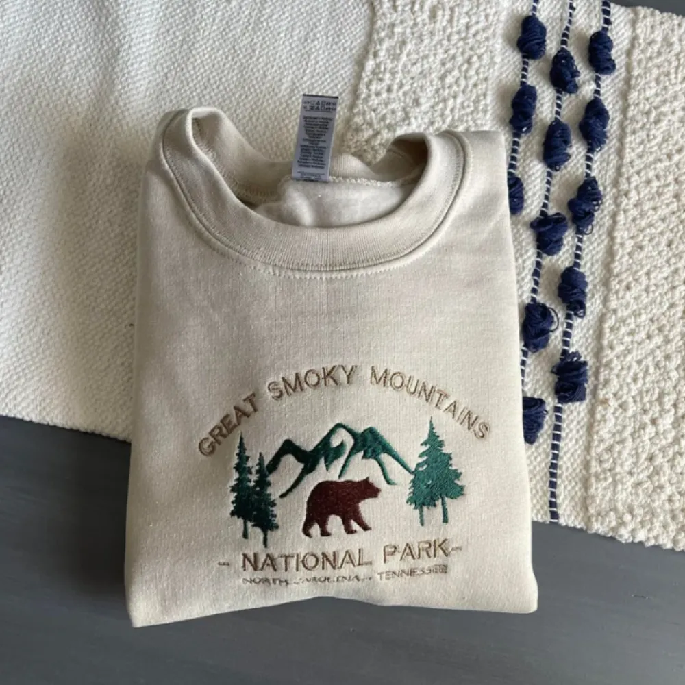Great Smoky Mountain Embroidered Sweatshirt