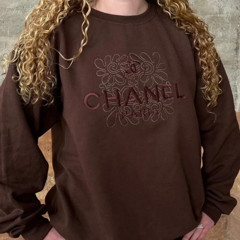 Patterned Chanel Embroidered Sweatshirt