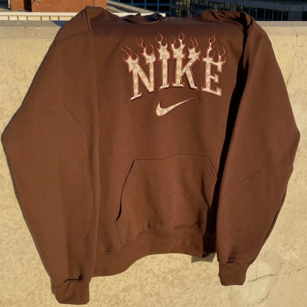 Nike LV Flame Embroidered Sweatshirt