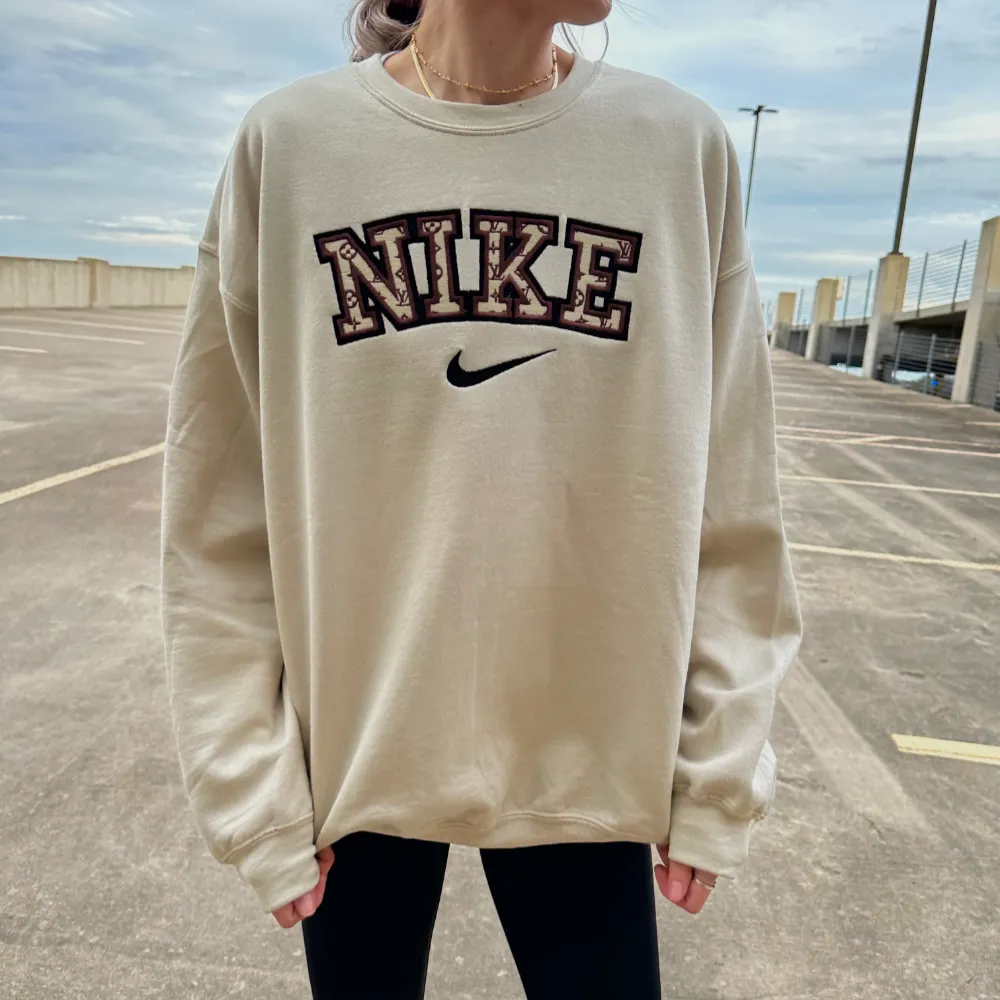 Nike Doubled Lined LV Embroidered Sweatshirt - TM