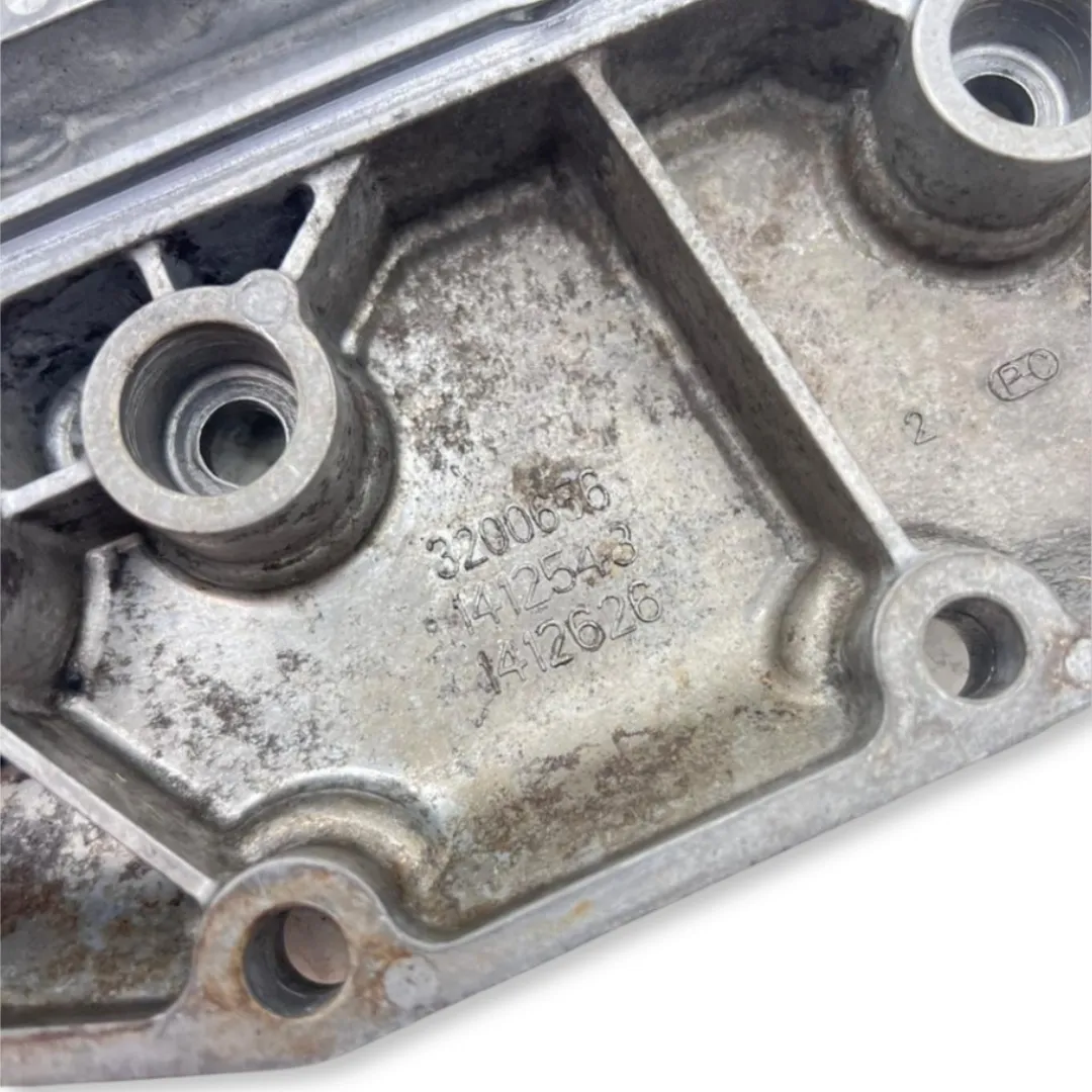 TAMPA RADIADOR ÓLEO MOTOR MB OM 906 / OM 926 – 3200656 7