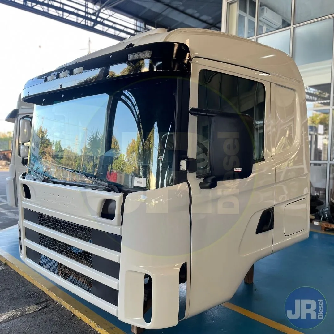 015630 CABINA SCANIA R440 2