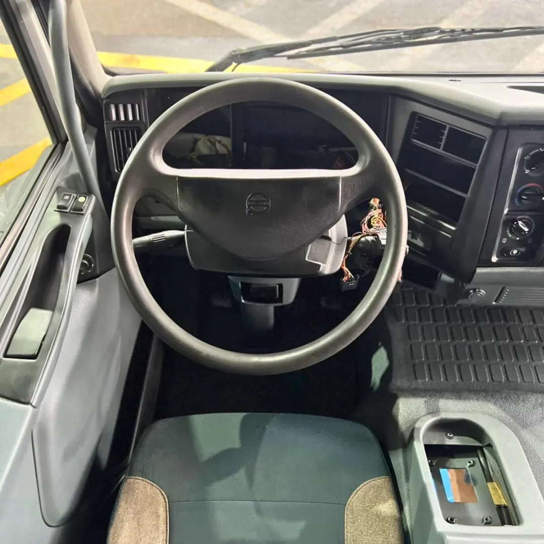 CABINE VOLVO VM 310 ANO 2013 – PROMO DE OUTUBRO 8
