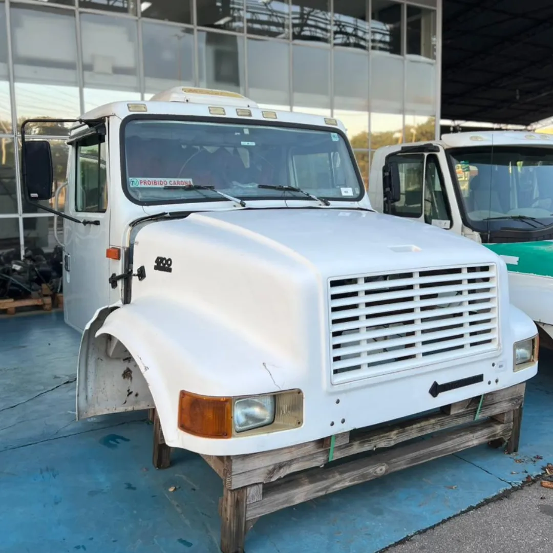 CABINE INTERNATIONAL 4700 3