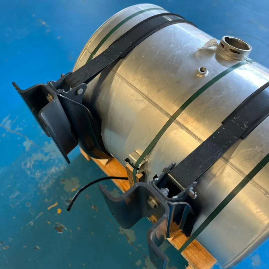 TANQUE COMBUSTIVEL 290 LTS DAF XF FTT 530 4