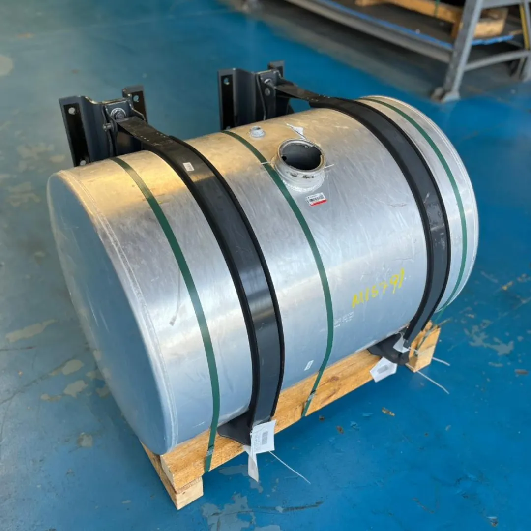 TANQUE COMBUSTIVEL 290 LTS DAF XF FTT 530