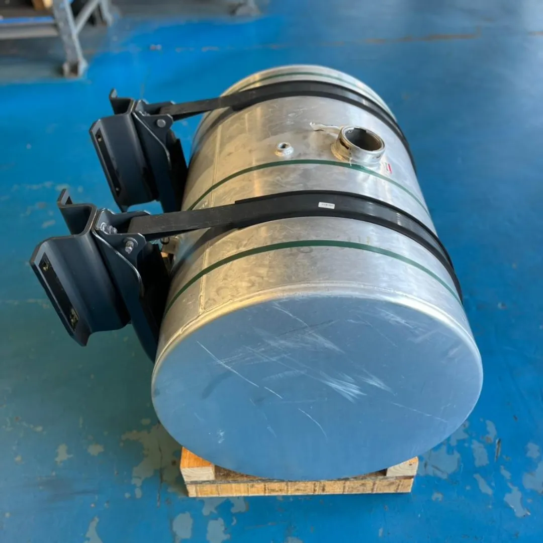 TANQUE COMBUSTIVEL 290 LTS DAF XF FTT 530 6