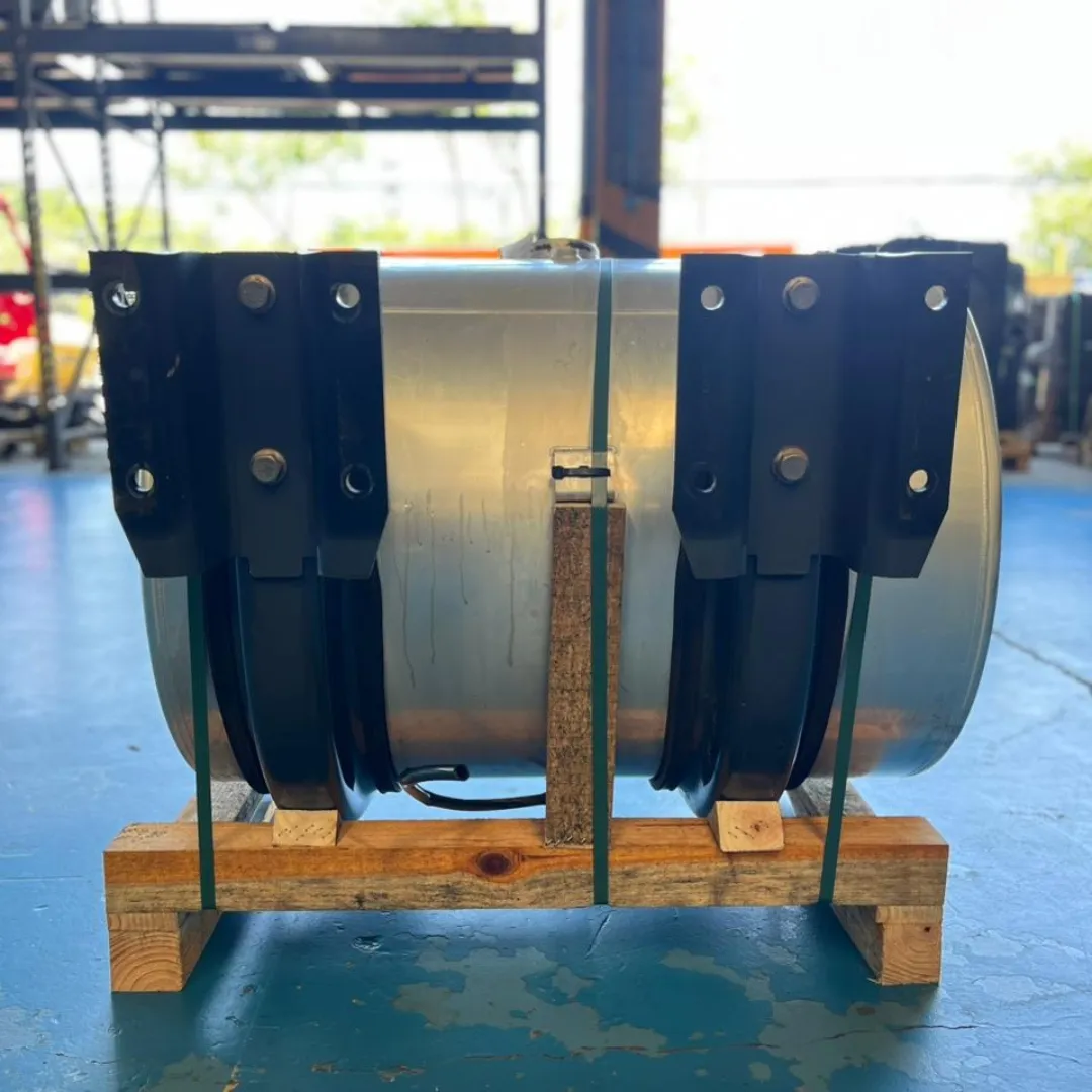 TANQUE COMBUSTIVEL 290 LTS DAF XF FTT 530 3