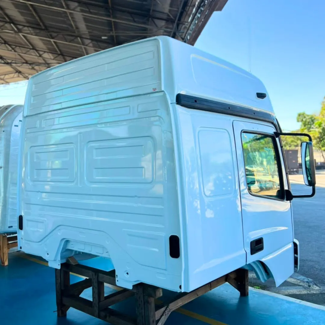 CABINE MB AXOR 2035 6
