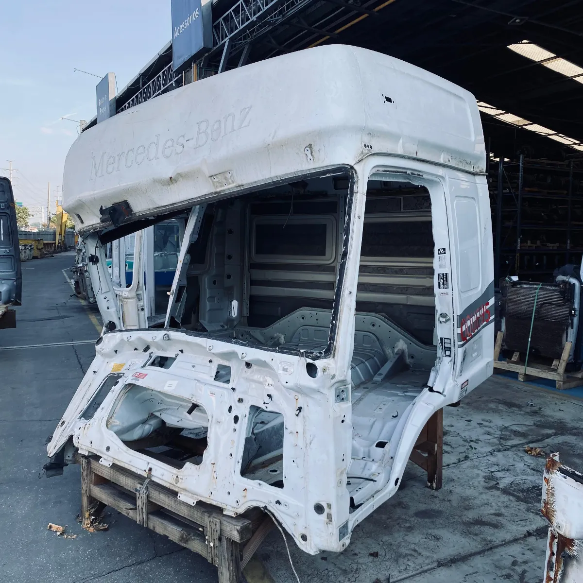 ESTRUTURA CABINA MB ATEGO 1315 3
