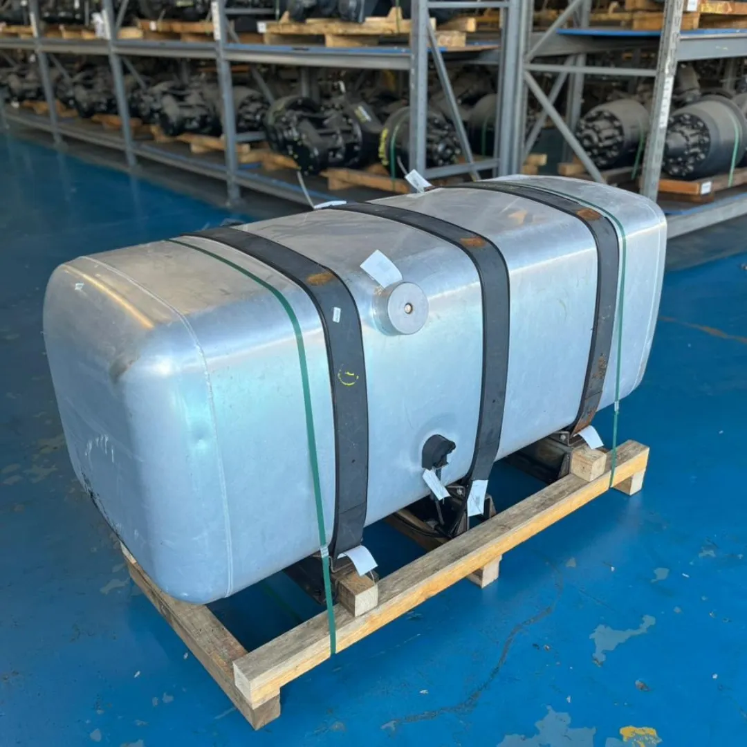 TANQUE COMBUSTIVEL 780 LTS MB ACTROS 2651