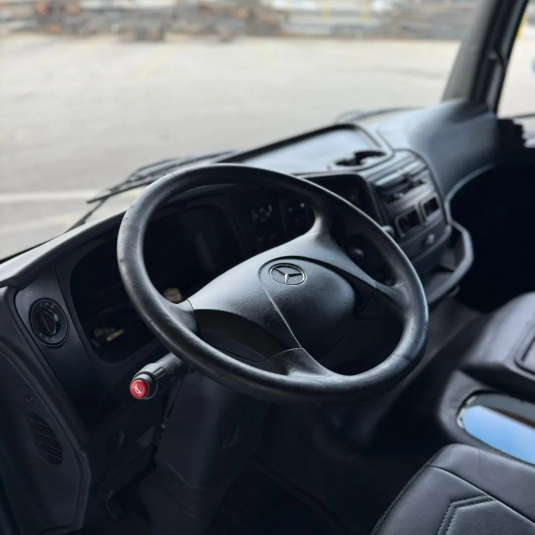 CABINA MB AXOR 1933 PROMO DE FEVEREIRO 8