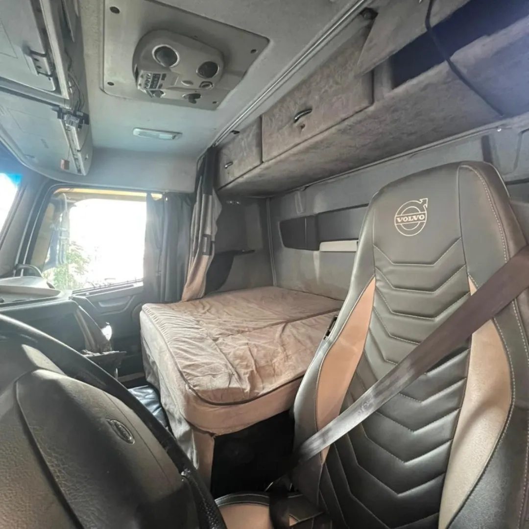 CABINE VOLVO FH 440 TETO BAIXO 7
