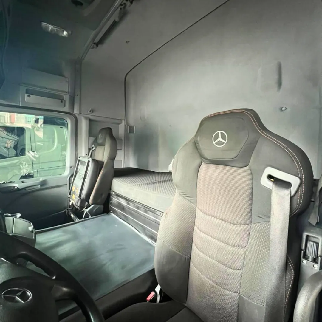 CABINA MB ACTROS 2546 PROMO DE MAIO 12