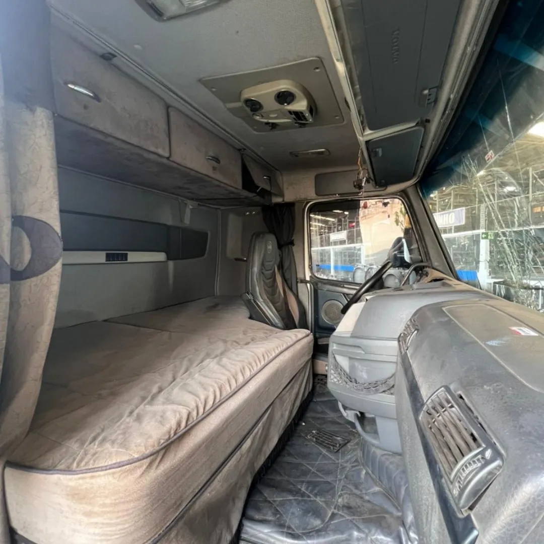CABINE VOLVO FH 440 TETO BAIXO 6