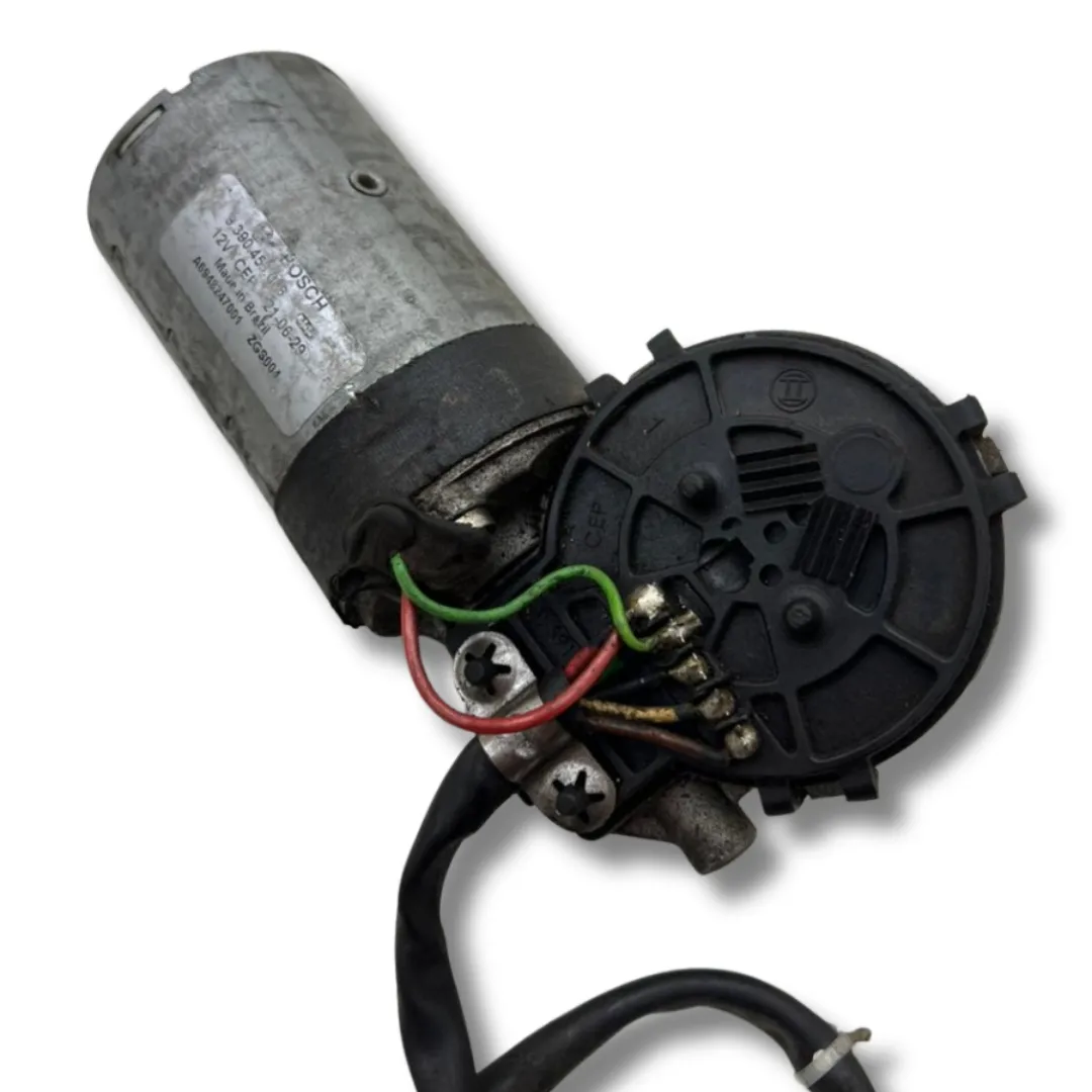 MOTOR LIMPADOR PARABRISA 12V MB 1214/ 1718/ 1418/ 1620/ 1720 2
