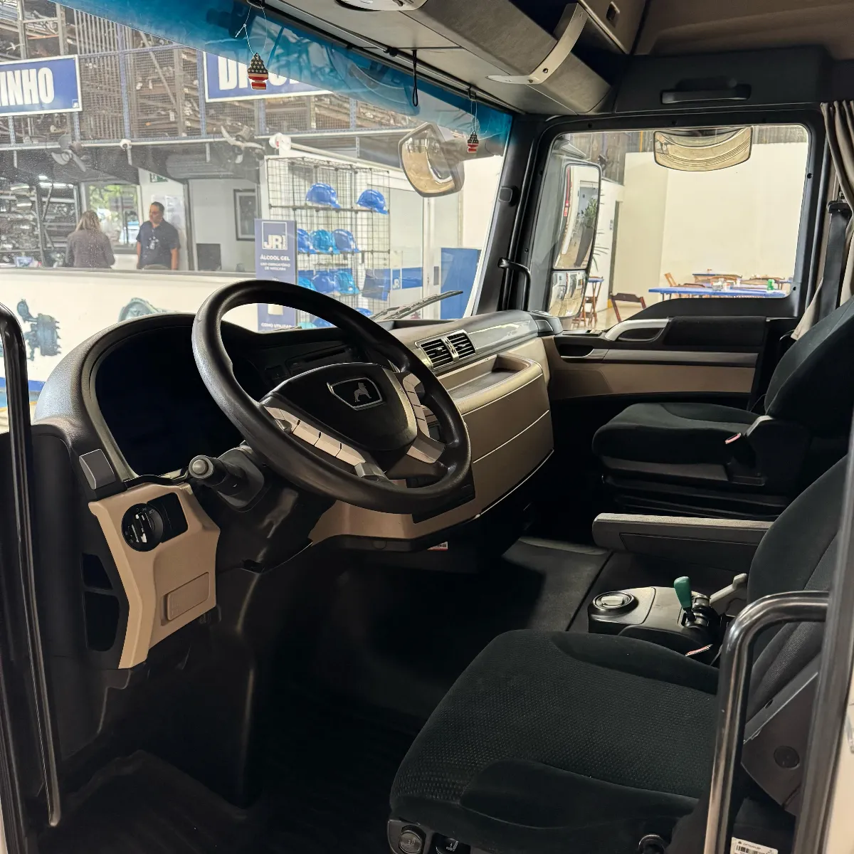 CABINA MAN TGX 28440 3