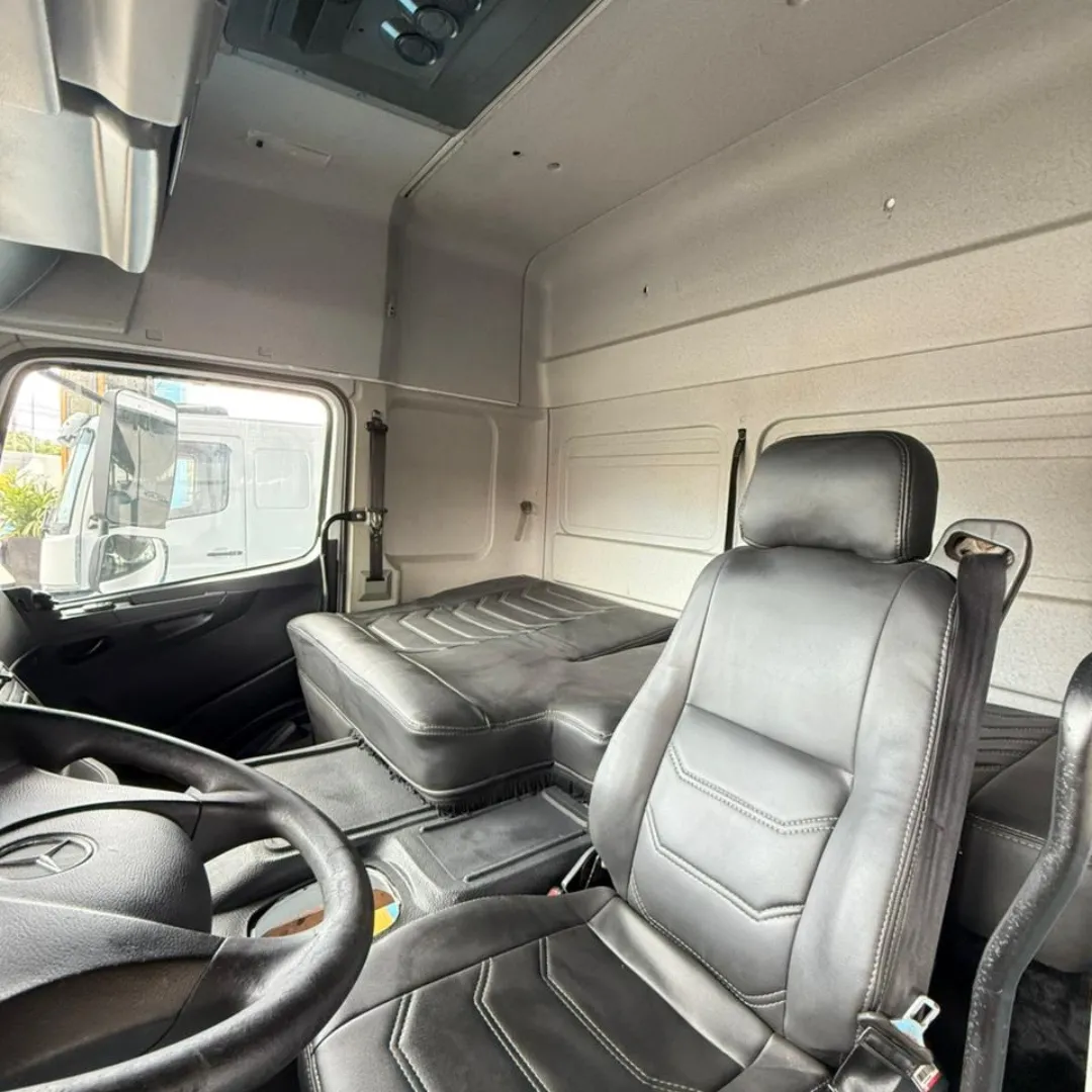 CABINA MB AXOR 1933 PROMO DE FEVEREIRO 7