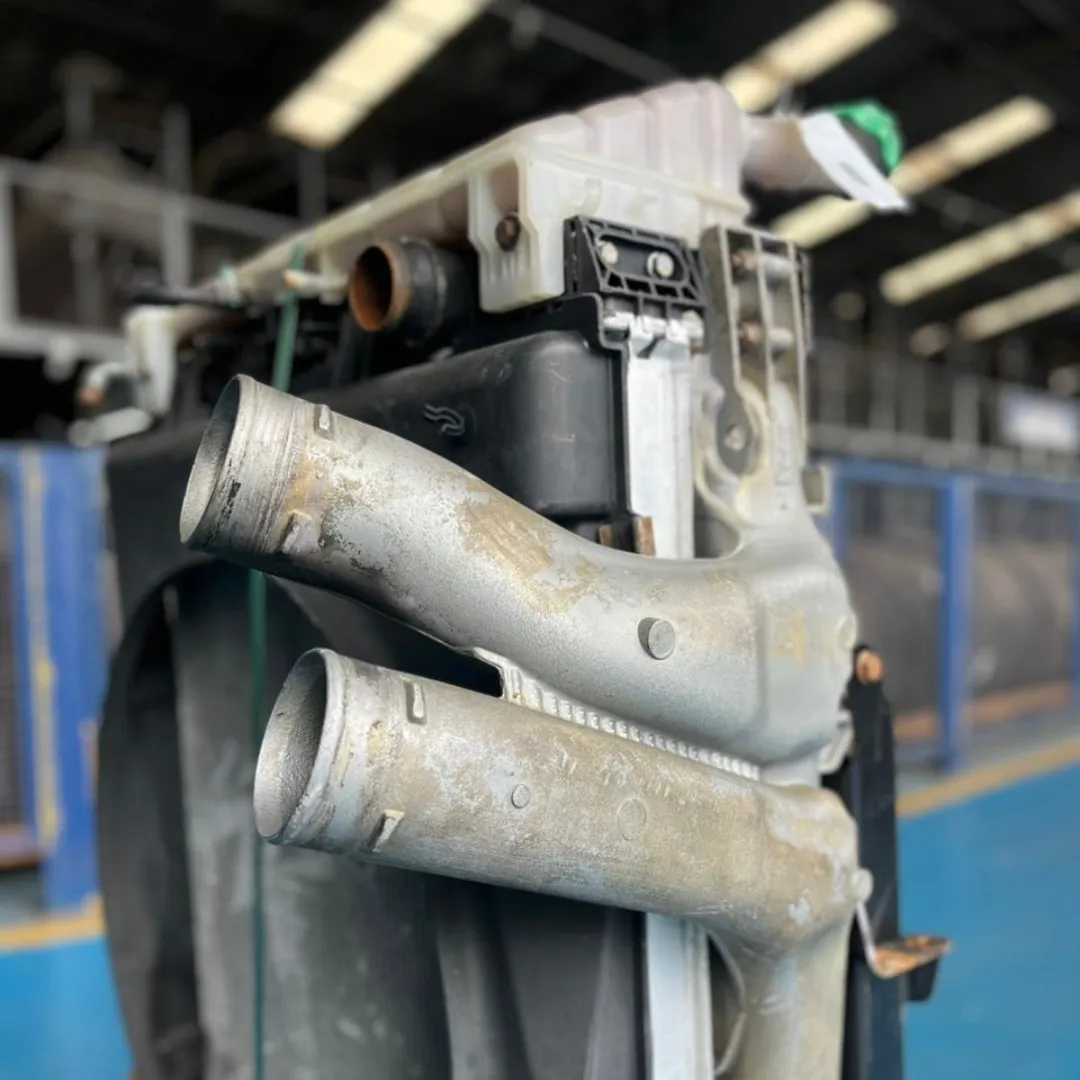 RADIADOR COMPLETO MB AXOR 1933 6