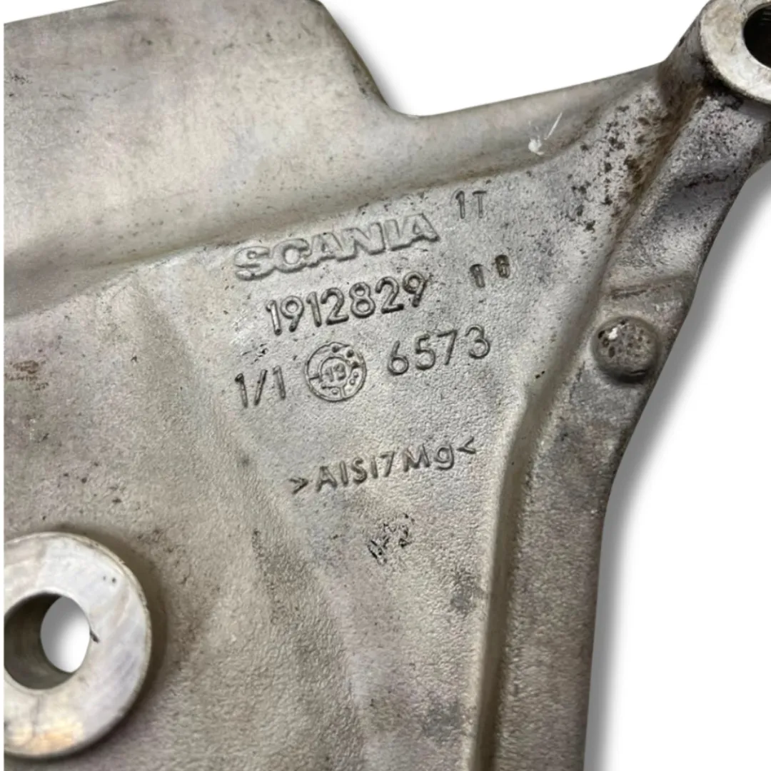 SUPORTE DIANTEIRO CABINE L.D SCANIA G400 – 1912829 6