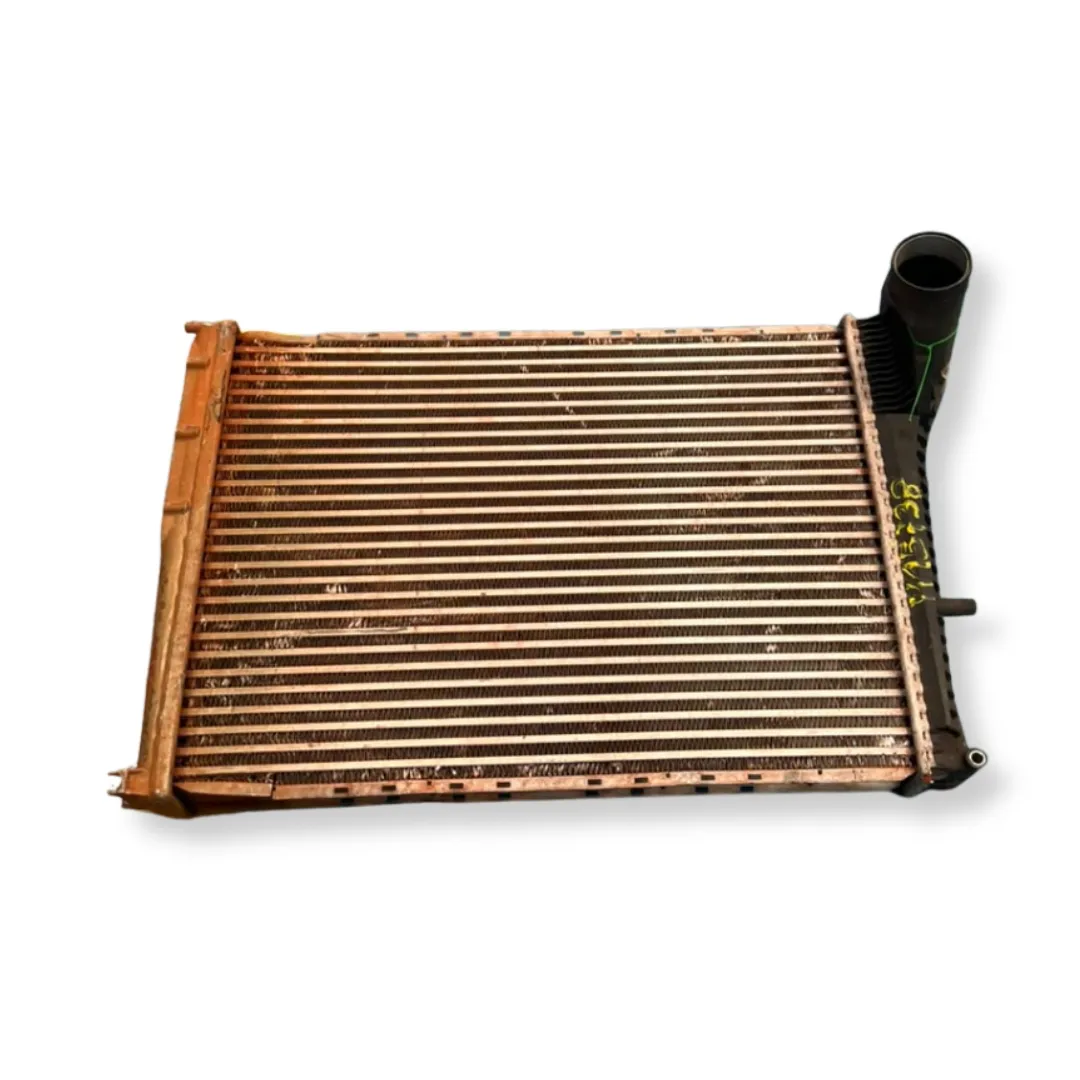 RADIADOR INTERCOOLER VOLVO VM 260 – 20810103