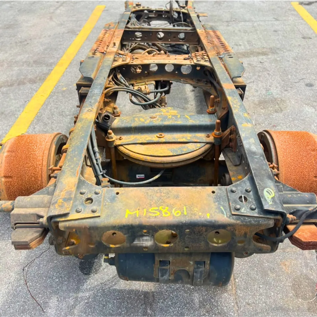 TRASEIRA MB AXOR 2544 – ANO 2010 4