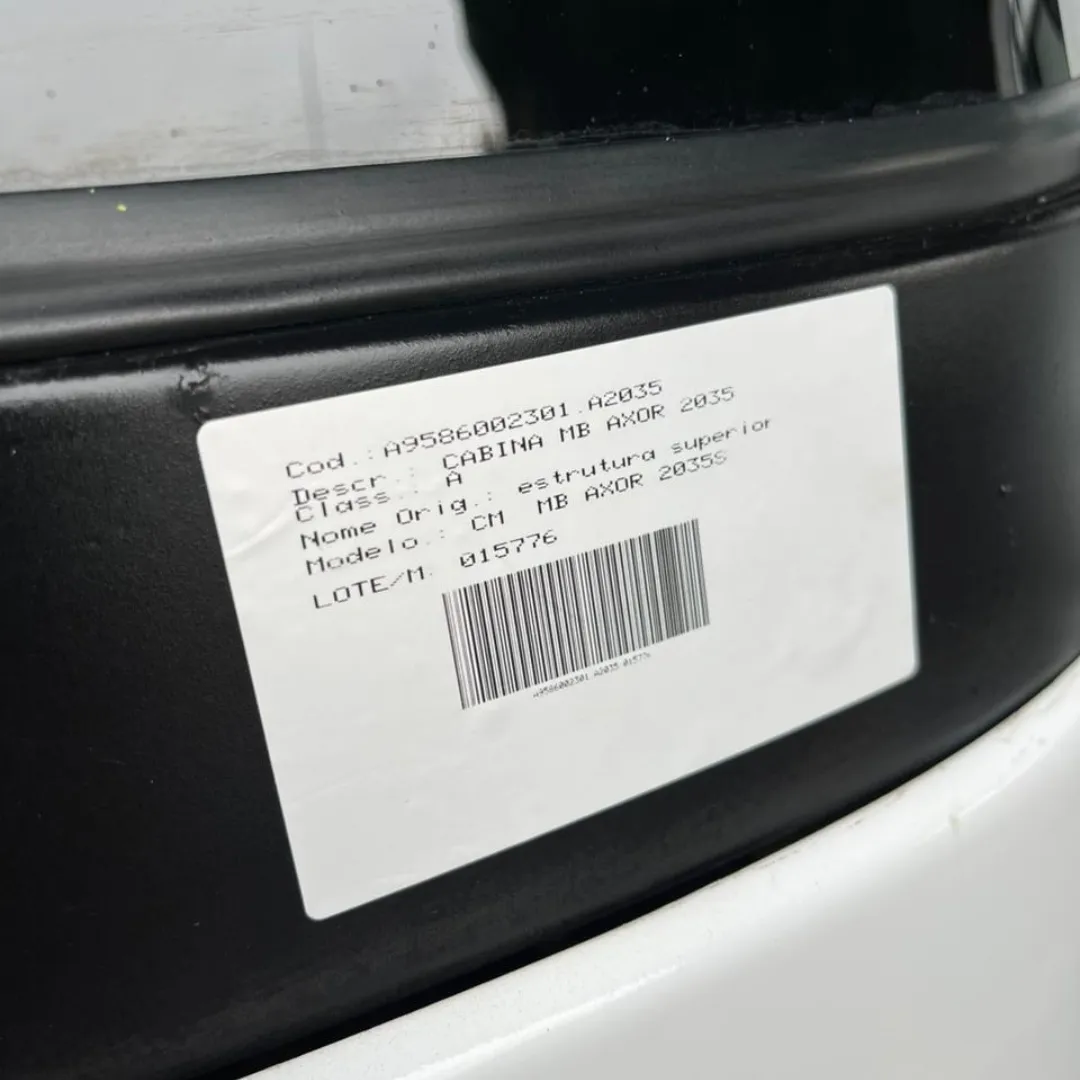 CABINA MB AXOR 2035 12