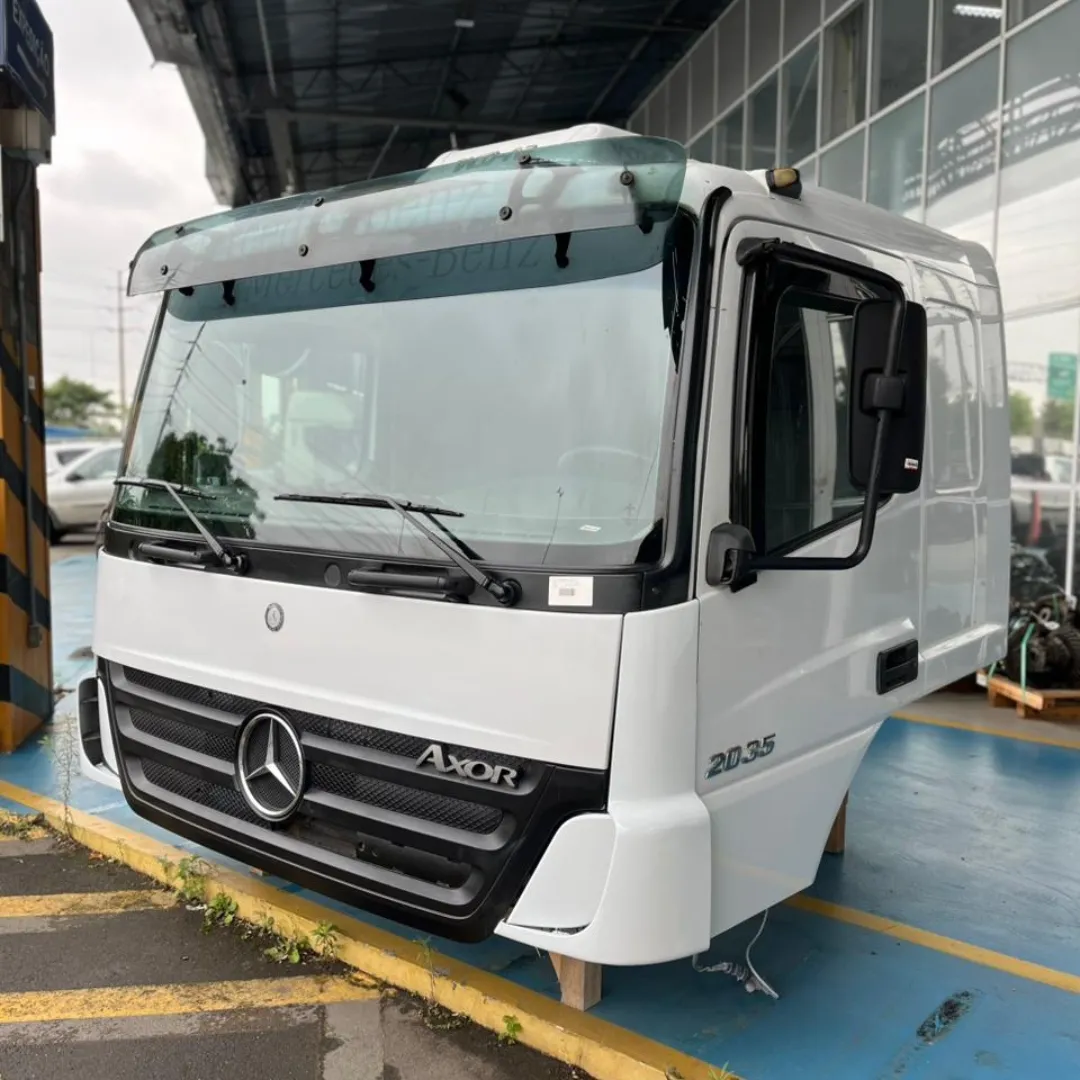 CABINA MB AXOR 2035 3