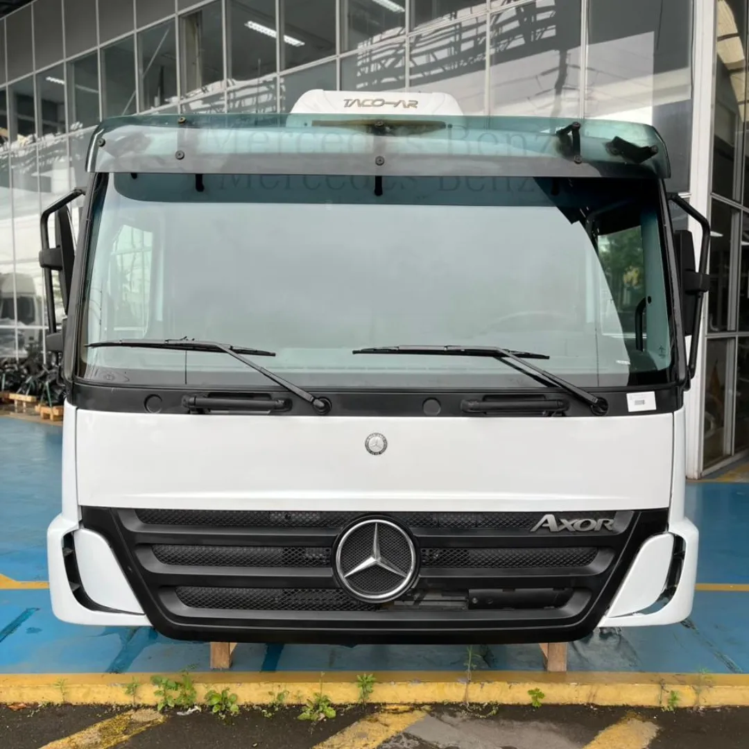 CABINA MB AXOR 2035 1