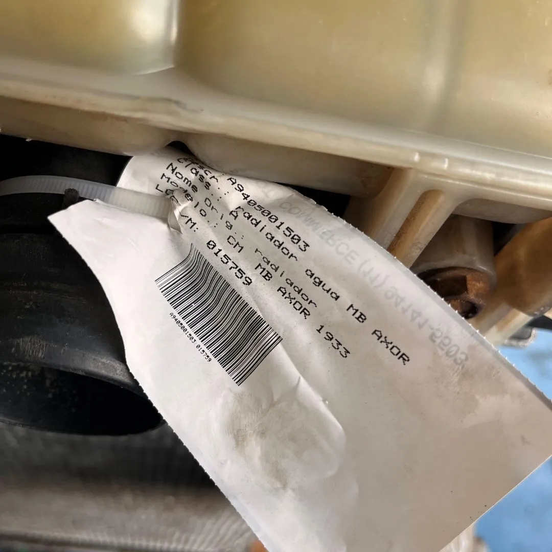 RADIADOR ÁGUA MB AXOR 1933 7