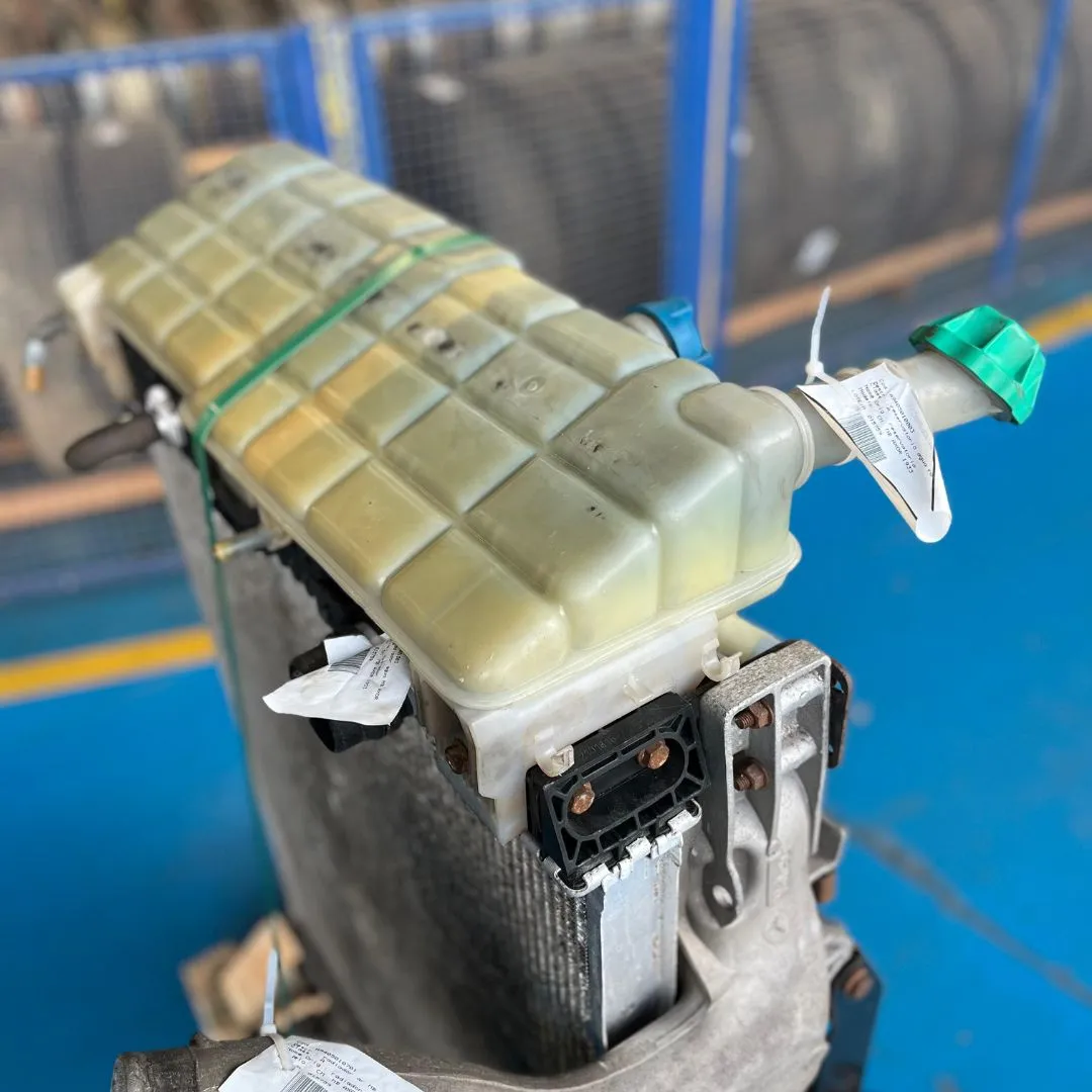 RADIADOR ÁGUA MB AXOR 1933 5