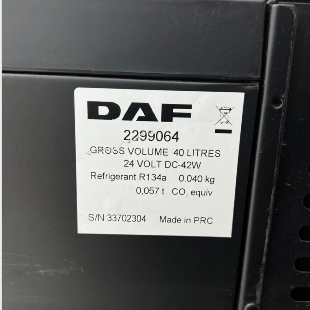 GELADEIRA INTERNA DAF XF FTT 530 – 2299064 / 2133309 8