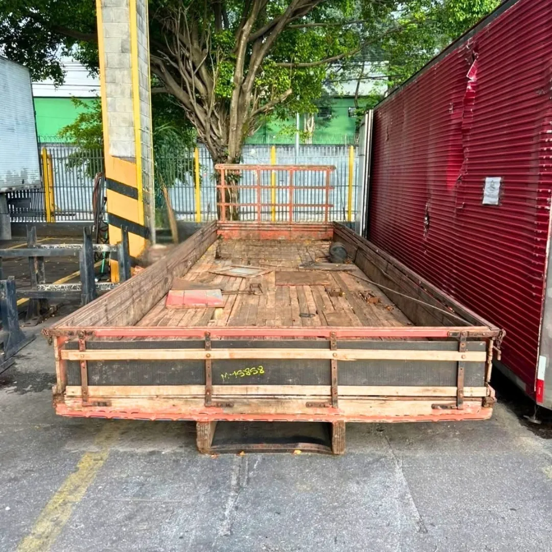 CARROCERIA MADEIRA TRUCK – 8.60 METROS 2