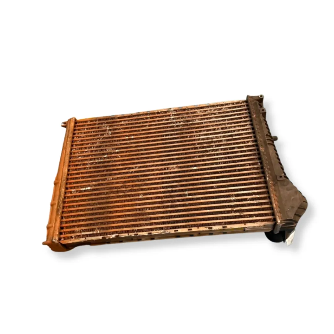 RADIADOR INTERCOOLER VOLVO VM 260 – 20810103 2
