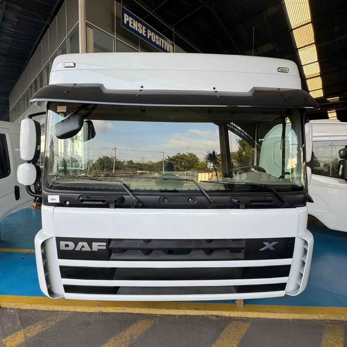 CABINA DAF XF105