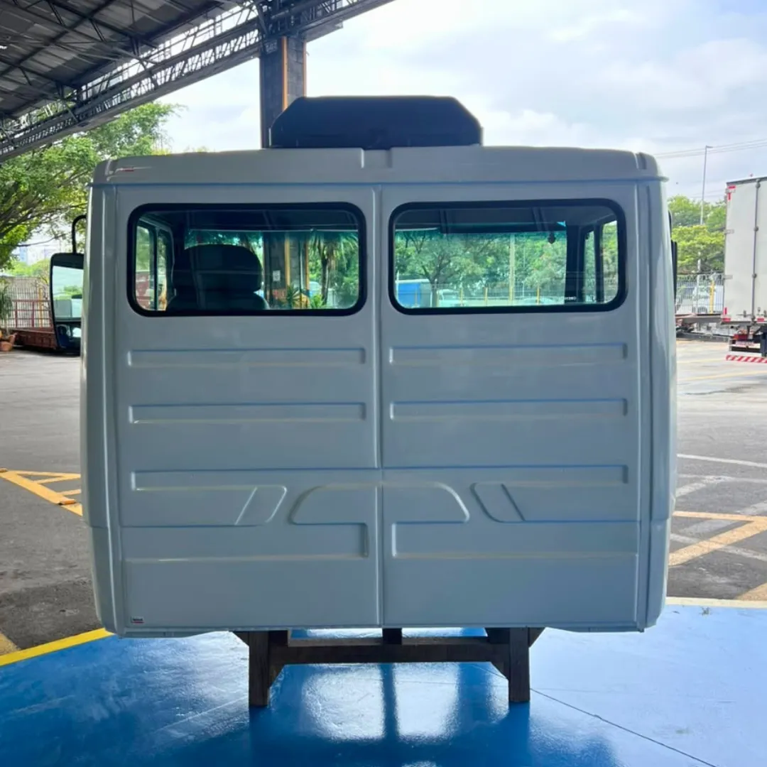 CABINE MB 1620 – ANO 2007 5