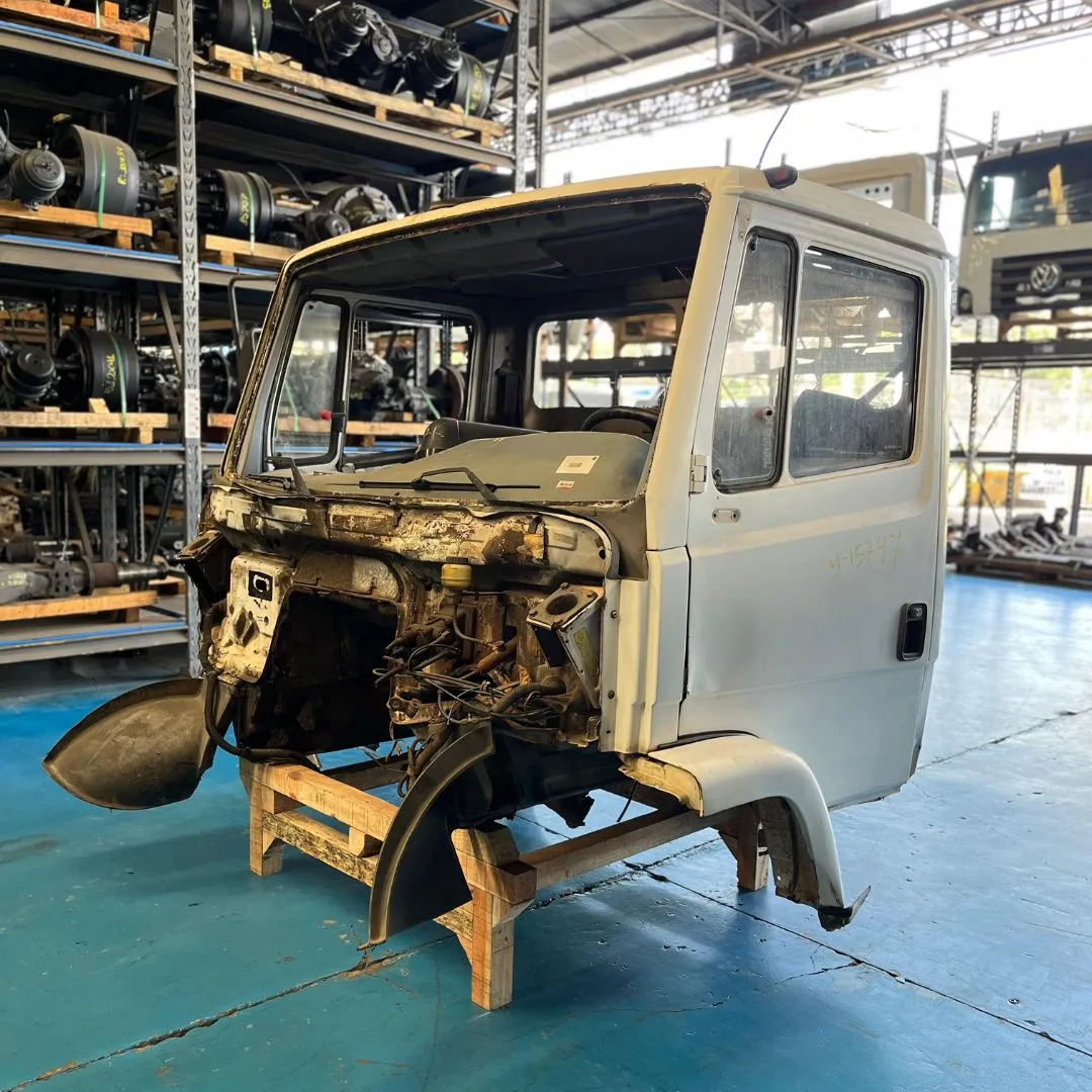 CABINA MB 1620 2