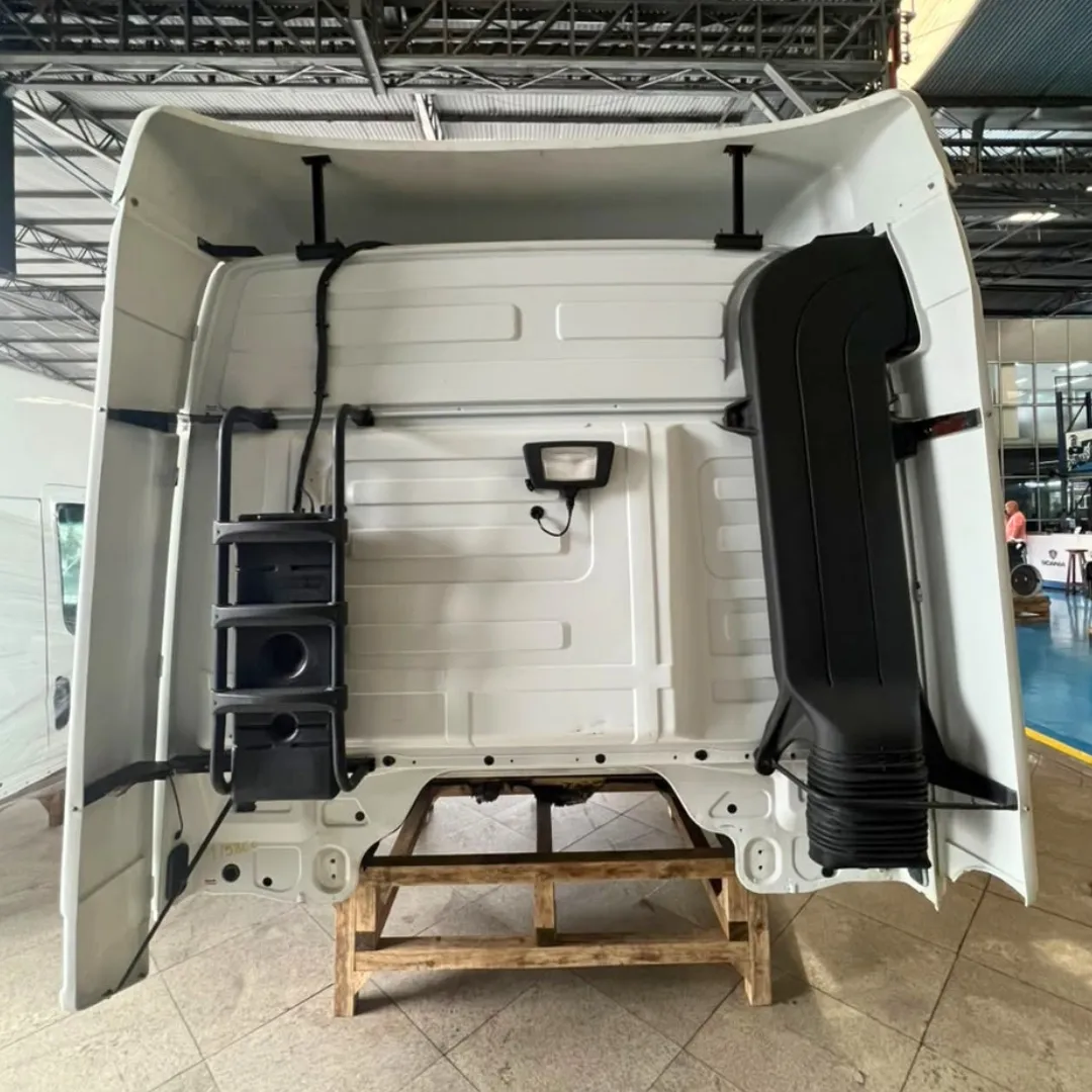 CABINE MB ACTROS 2546LS – ANO 2019 6